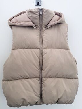 Urban Kids Beige Puffer Vest Size M 10/12 Hooded Lightweight Jacket